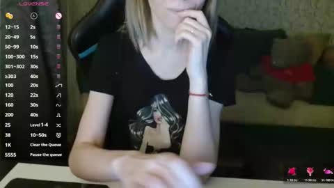 RebesaOlset online show from December 14, 2025, 4:34 pm