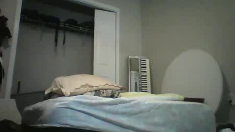 Snapshot of recka810 chatting on May 2, 2026, 4:28 am recka810 online show from May 2, 2026, 4:28 am