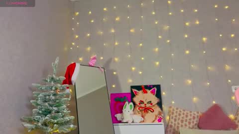 Snapshot of red__candy chatting on January 8, 2026, 2:30 pm red__candy online show from January 8, 2026, 2:30 pm