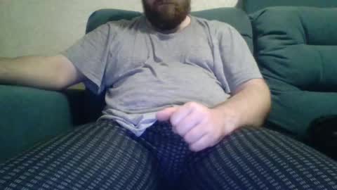 red_bearddd online show from November 24, 2025, 6:18 pm