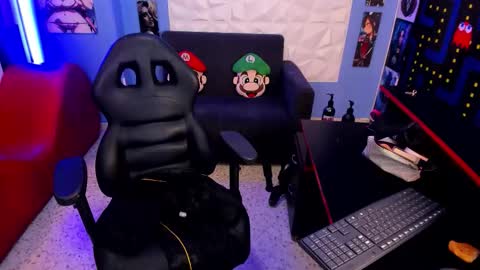 RED  Schedule 1500 - 2100 gtm-5 online show from March 4, 2026, 11:00 pm