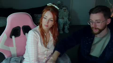 Snapshot of red_firesquirt chatting on December 22, 2024, 9:09 pm Red - online show from December 22, 2024, 9:09 pm