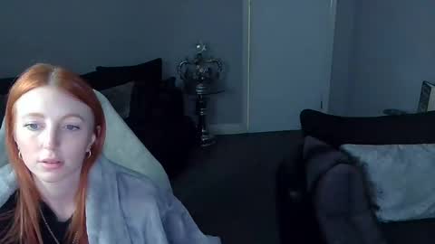 Snapshot of red_firesquirt chatting on February 16, 2025, 9:16 pm Red - online show from February 16, 2025, 9:16 pm