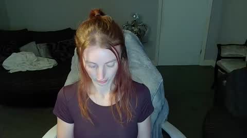 Red -  online show from February 7, 2026, 8:45 pm