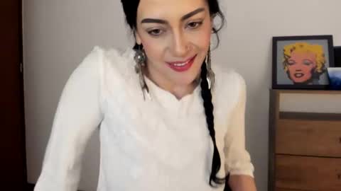 Snapshot of red_flower203 chatting on October 14, 2025, 7:47 pm red_flower203 online show from October 14, 2025, 7:47 pm