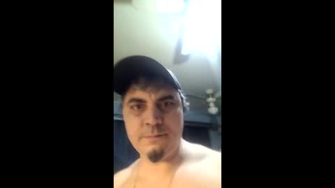 Snapshot of red_hot_peppers chatting on December 7, 2024, 11:29 am red_hot_peppers online show from December 7, 2024, 11:29 am