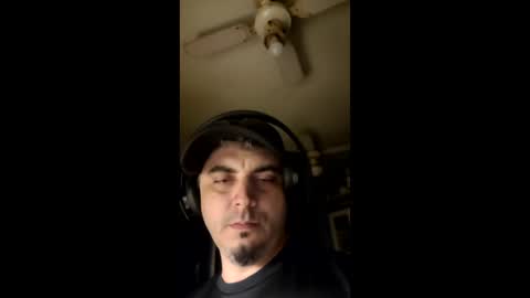 Snapshot of red_hot_peppers chatting on September 19, 2025, 7:54 am red_hot_peppers online show from September 19, 2025, 7:54 am