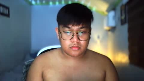 Red Libra online show from November 16, 2025, 2:44 pm