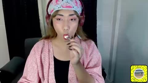 Snapshot of red_kitsune69 chatting on March 10, 2025, 6:27 am red_kitsune69 online show from March 10, 2025, 6:27 am