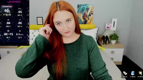 Snapshot of red_naughtyfox chatting on January 4, 2025, 7:23 pm Lessy Fox online show from January 4, 2025, 7:23 pm