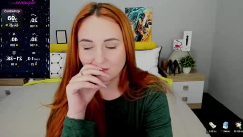 Snapshot of red_naughtyfox chatting on January 19, 2025, 10:39 pm Lessy Fox online show from January 19, 2025, 10:39 pm