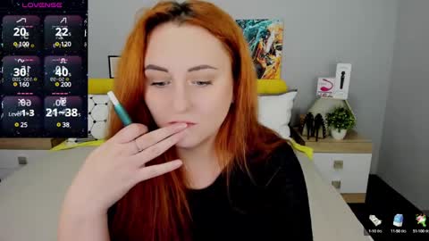 Snapshot of red_naughtyfox chatting on January 24, 2025, 4:49 pm Lessy Fox online show from January 24, 2025, 4:49 pm