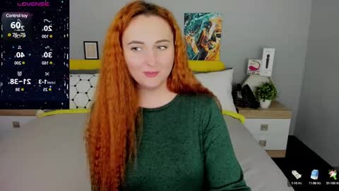 Snapshot of red_naughtyfox chatting on February 2, 2025, 10:28 pm Lessy Fox online show from February 2, 2025, 10:28 pm