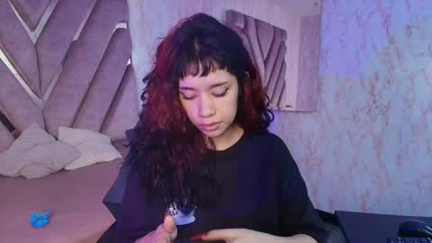 Snapshot of red_pandaa chatting on June 3, 2026, 3:42 am red_pandaa online show from June 3, 2026, 3:42 am
