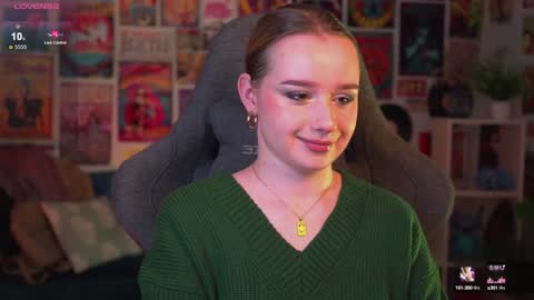 Snapshot of red_queeen chatting on December 12, 2024, 8:53 pm QUEEN OF EVIL online show from December 12, 2024, 8:53 pm