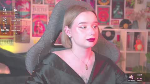 Snapshot of red_queeen chatting on January 22, 2025, 9:21 pm QUEEN OF EVIL online show from January 22, 2025, 9:21 pm