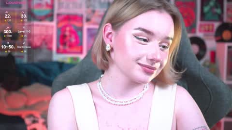 Snapshot of red_queeen chatting on January 26, 2025, 11:29 pm QUEEN OF EVIL online show from January 26, 2025, 11:29 pm