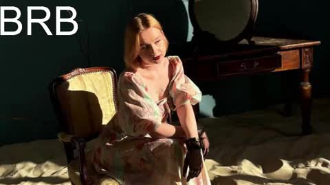 Snapshot of red_queeen chatting on February 19, 2025, 8:22 am QUEEN OF EVIL online show from February 19, 2025, 8:22 am