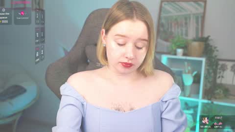 Snapshot of red_queeen chatting on March 12, 2025, 8:41 am QUEEN OF EVIL online show from March 12, 2025, 8:41 am