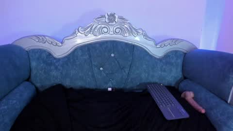 Snapshot of red_star8 chatting on January 30, 2025, 6:32 pm     online show from January 30, 2025, 6:32 pm