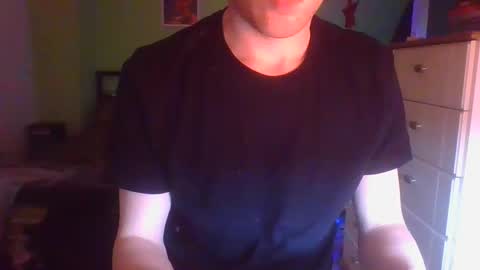 red_star_96 online show from December 31, 2024, 1:04 am