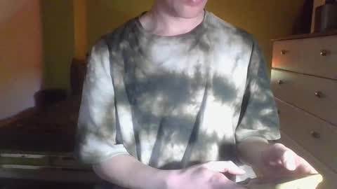 red_star_96 online show from February 8, 2025, 3:19 am