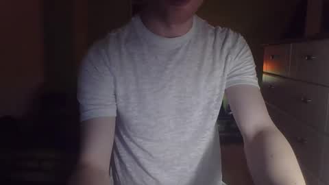 red_star_96 online show from February 15, 2025, 8:54 pm