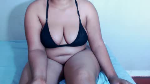 redbonexx22 online show from March 3, 2026, 10:54 am