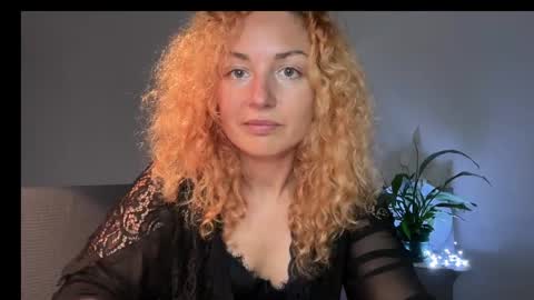 Snapshot of reddgirll chatting on March 6, 2025, 10:36 pm reddgirll online show from March 6, 2025, 10:36 pm
