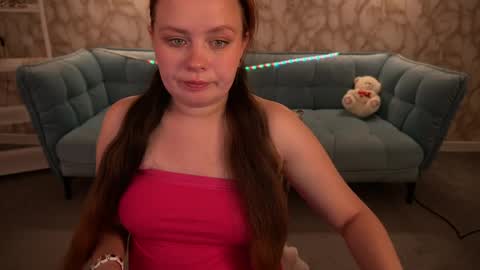 Lily online show from May 13, 2026, 12:57 pm