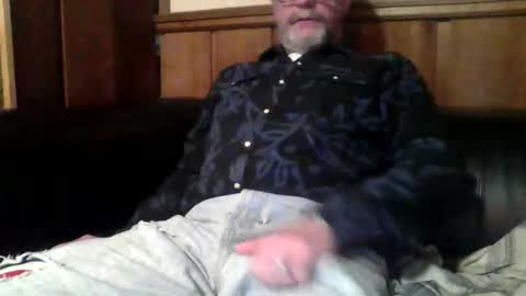 redfox60010 online show from March 2, 2026, 5:19 am