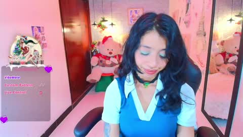 Lili Lopez online show from December 23, 2024, 7:41 pm