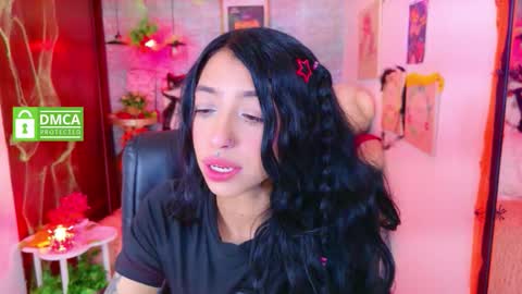 Snapshot of redhotter_ chatting on October 10, 2025, 7:57 pm Lili Lopez online show from October 10, 2025, 7:57 pm