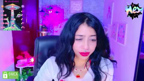 Snapshot of redhotter_ chatting on November 3, 2025, 8:10 pm Lili Lopez online show from November 3, 2025, 8:10 pm