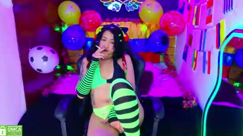 Snapshot of redhotter_ chatting on June 22, 2026, 8:06 pm Lili Lopez online show from June 22, 2026, 8:06 pm