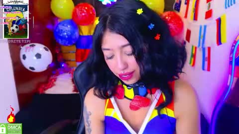 Lili Lopez online show from June 23, 2026, 8:18 pm
