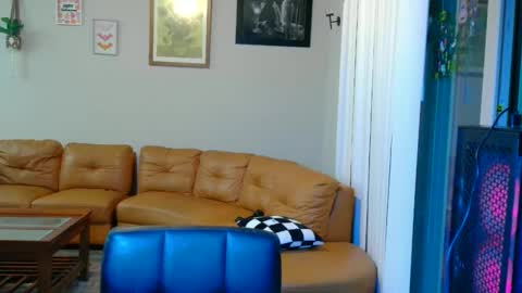 InkedGinger online show from October 9, 2025, 9:35 pm