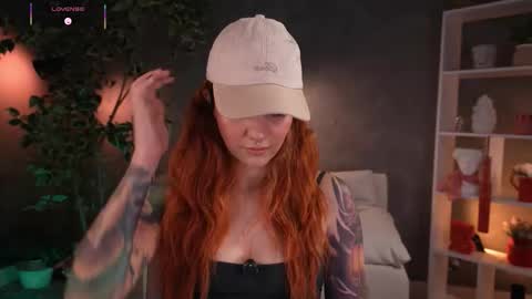 Snapshot of redjasmine_ chatting on March 18, 2026, 11:52 pm Red Jasmine online show from March 18, 2026, 11:52 pm