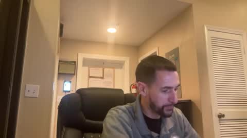 Anthony Starr online show from June 17, 2026, 2:14 am