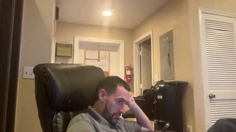 Anthony Starr online show from June 18, 2026, 2:56 am