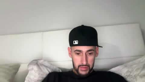 Anthony Starr online show from July 8, 2026, 4:28 am