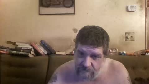 redmud3 online show from November 15, 2025, 6:48 pm