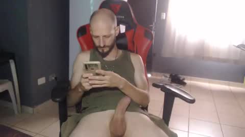 redra online show from October 14, 2025, 3:35 pm