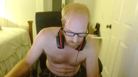 Snapshot of redrob57 chatting on April 5, 2026, 10:01 am redrob57 online show from April 5, 2026, 10:01 am