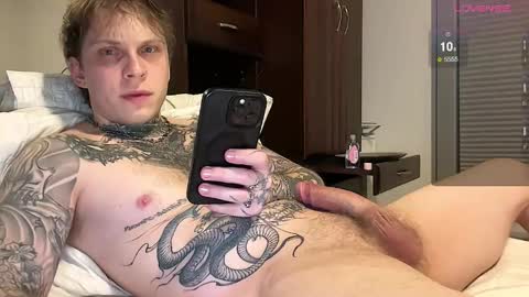 Snapshot of redrumbackwards chatting on March 16, 2026, 6:06 am redrum online show from March 16, 2026, 6:06 am