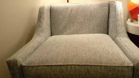 Reds Riding the Wolf online show from October 25, 2025, 6:21 am