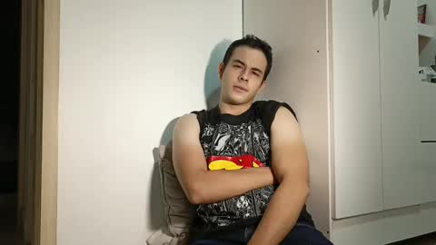 RedsoulReaver online show from December 21, 2025, 4:52 am