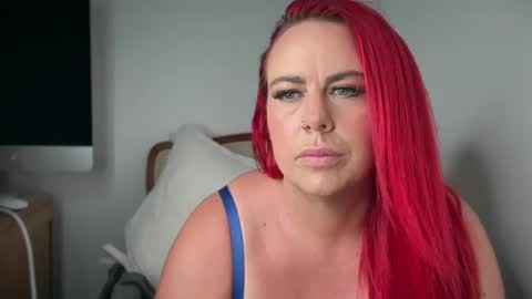 redvixen1 online show from July 23, 2026, 9:35 pm