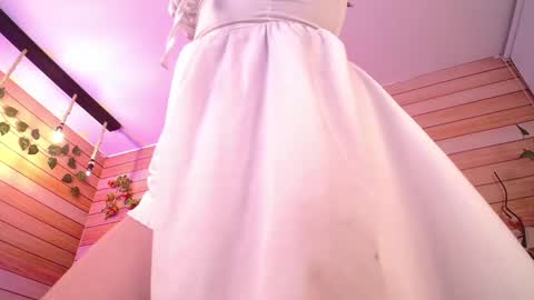 Regina online show from February 1, 2025, 11:58 pm