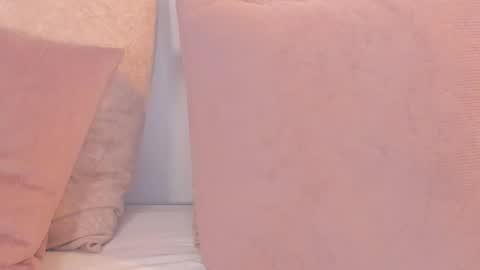 Regina  online show from October 26, 2025, 5:46 am